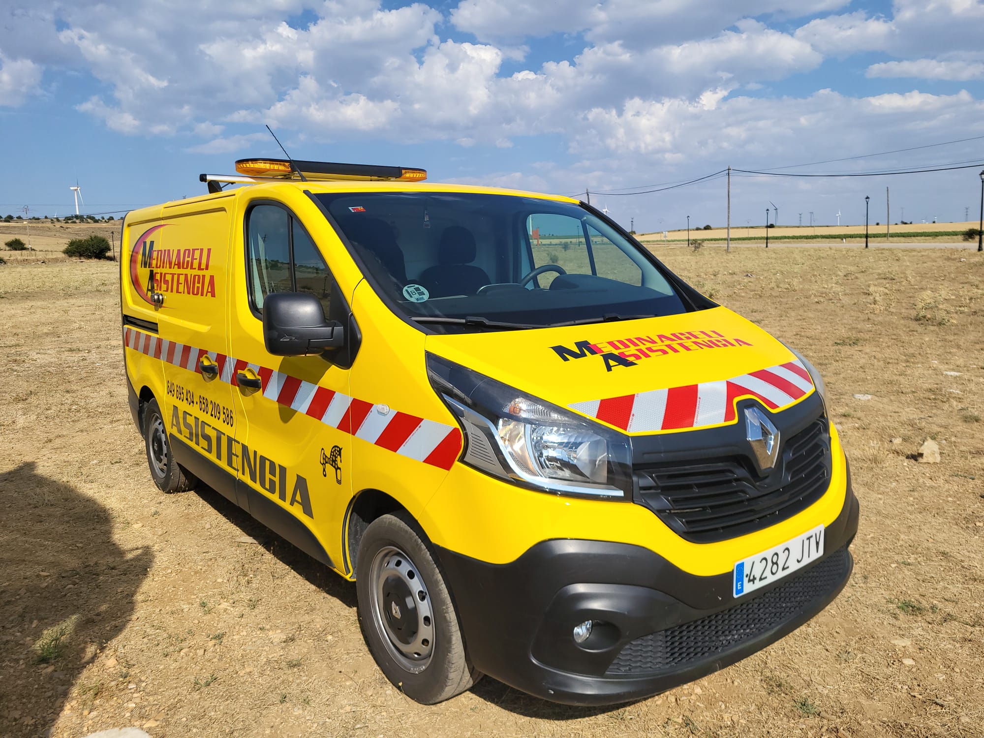 WhatsApp Image 2025-11-26 at 10.09.27 (1)