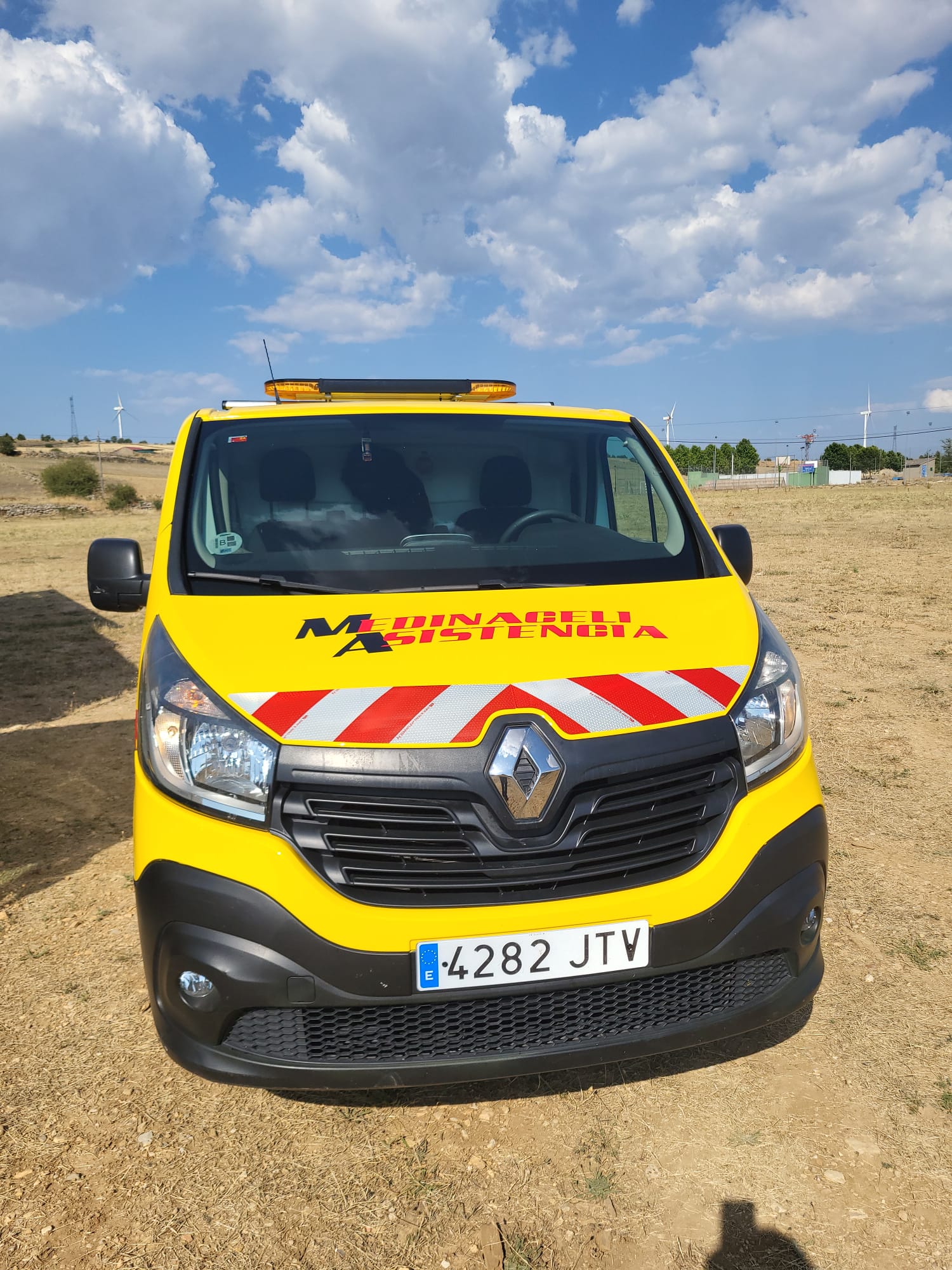 WhatsApp Image 2025-11-26 at 10.09.28 (2)